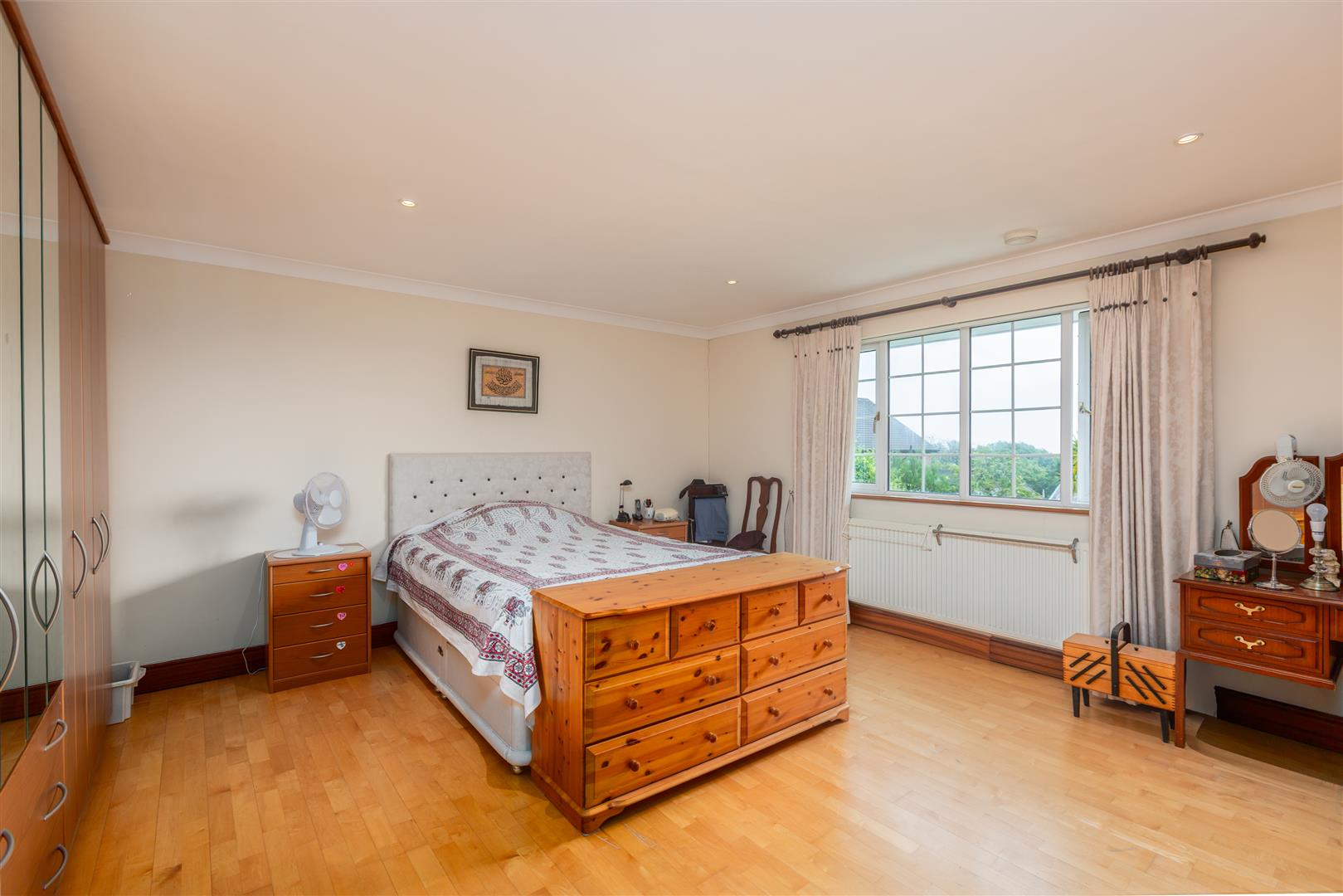 Llys Le Breos, Mayals, Swansea, SA3 5DL